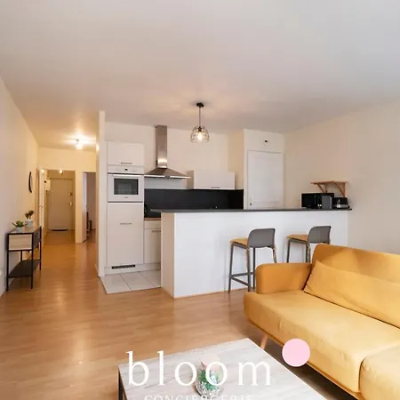 Le Prestige Stanislas 65m2 équipé Appartement *