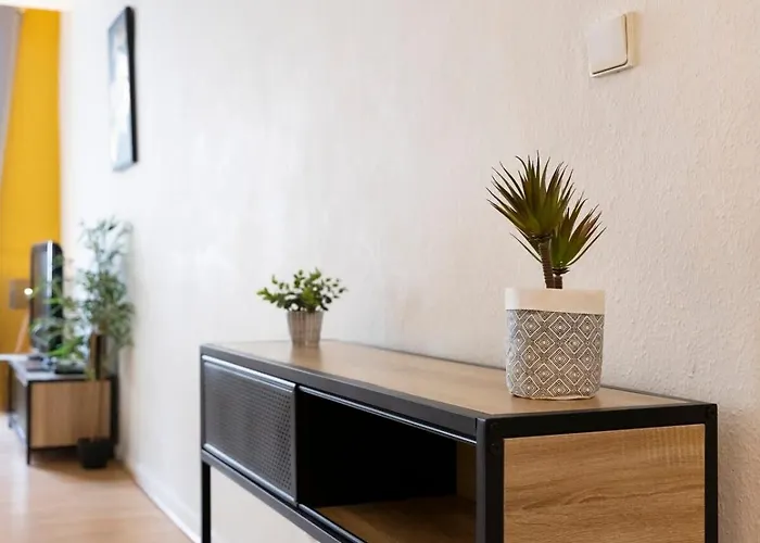 Le Prestige Stanislas 65m2 Equipe Νανσύ